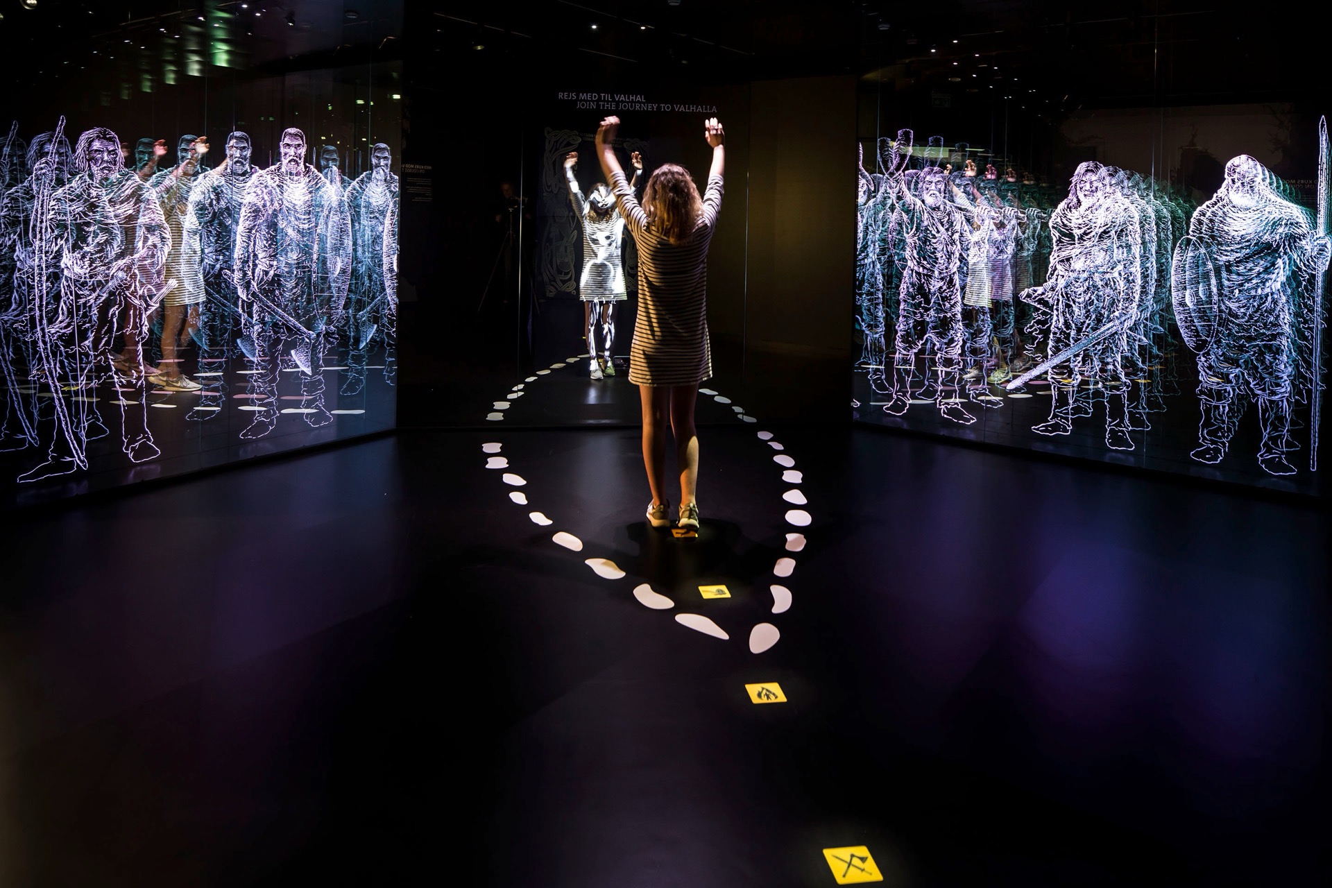 Custom tablet interface for guided group tours